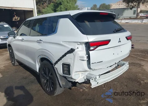 2024 Mitsubishi Outlander Se Black Edition S-Awc z USA, uszkodzony, nr VIN JA4J3VA89RZ034082